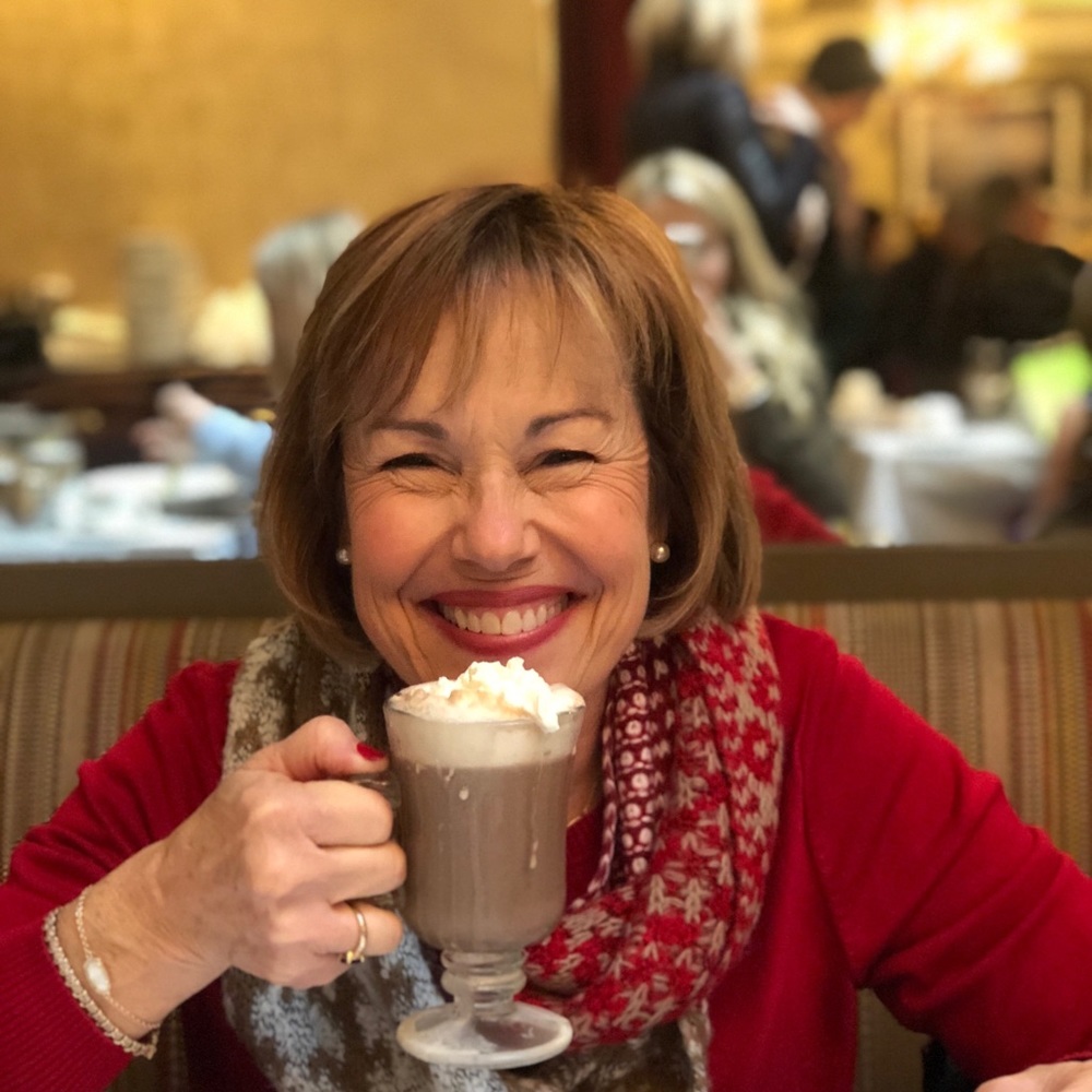 Meet your Posher, Beverly